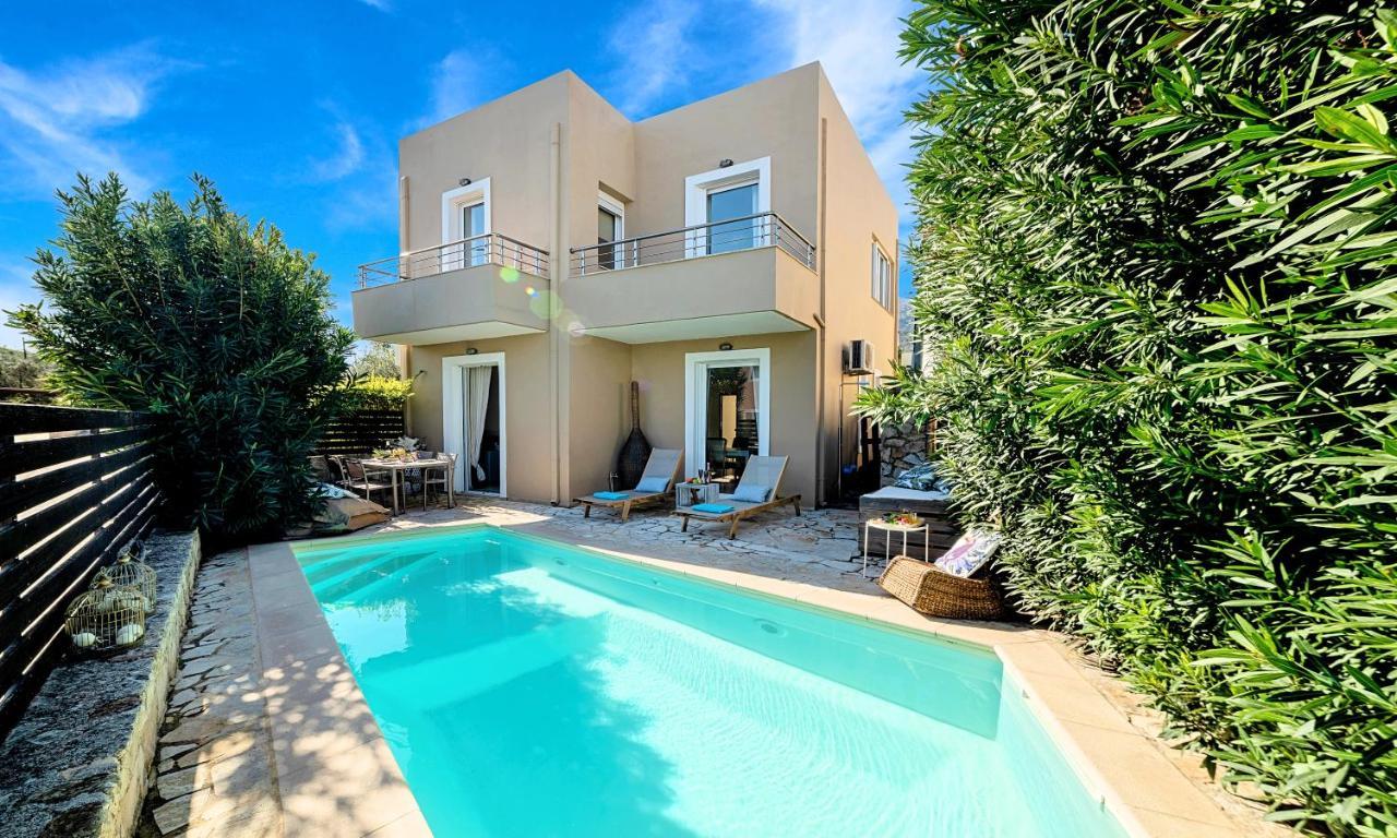 Apple Villas Mourion  Exterior photo