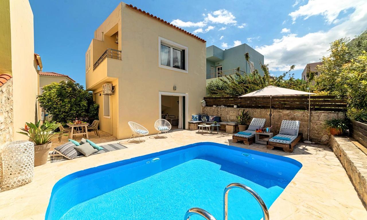Apple Villas Mourion  Exterior photo